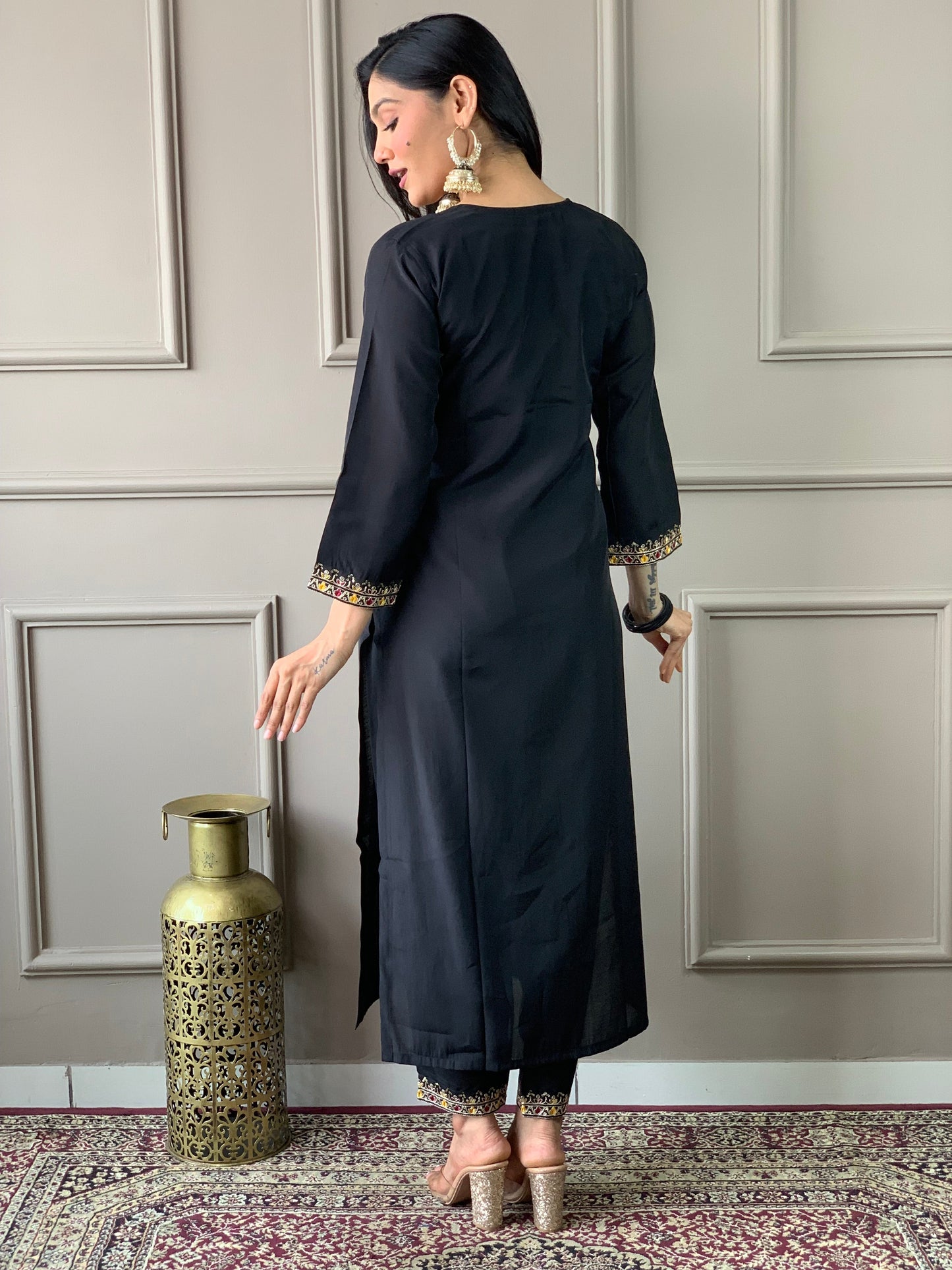 New Exclusive Check this our beautiful dresses collection (NFRD59)