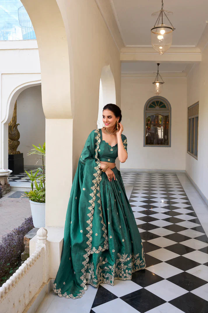 GOLD CRUSH EMBROIDERED LEHENGA CHOLI WITH DUPATTA(WD96) (03)