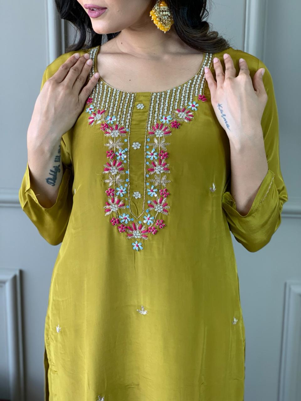 New Exclusive Check this our beautiful dresses collection ( (NFRD249)