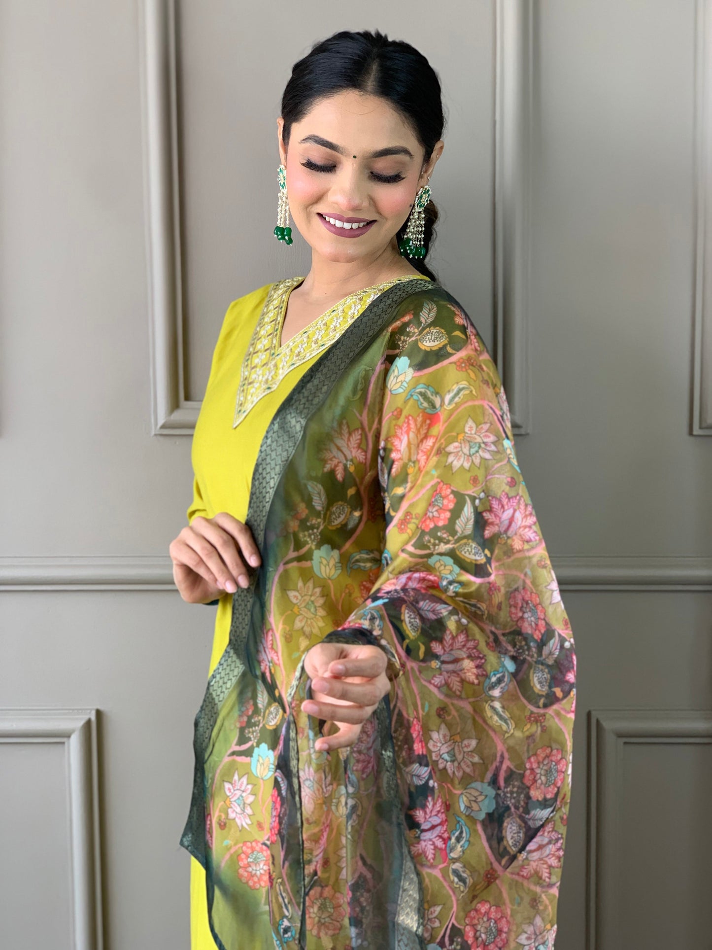 New Exclusive Check this our beautiful dresses collection (NFRD79)