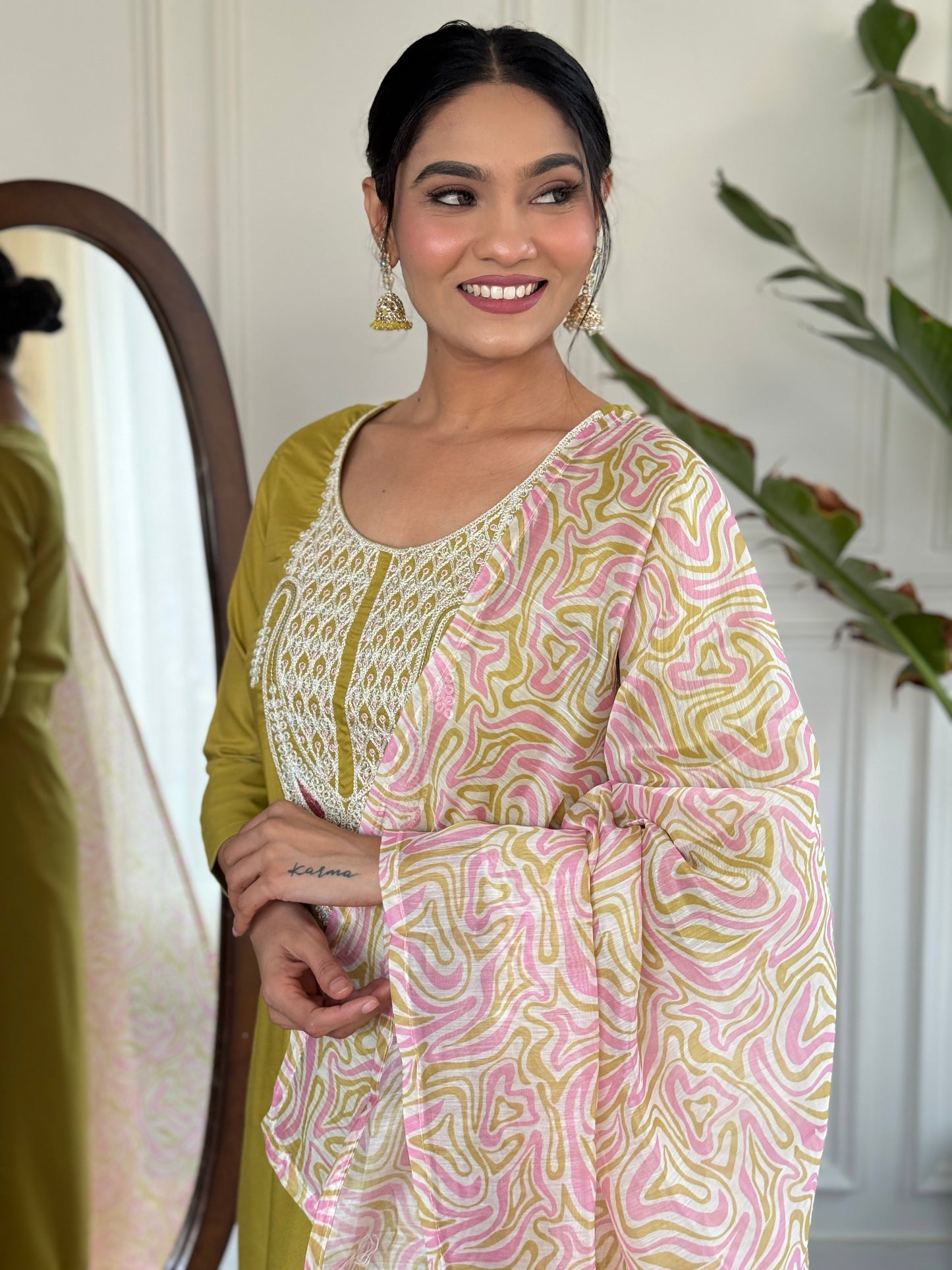 Our Exclusive Collection is here, to add a touch of tradition to your wardrobe SWRD342