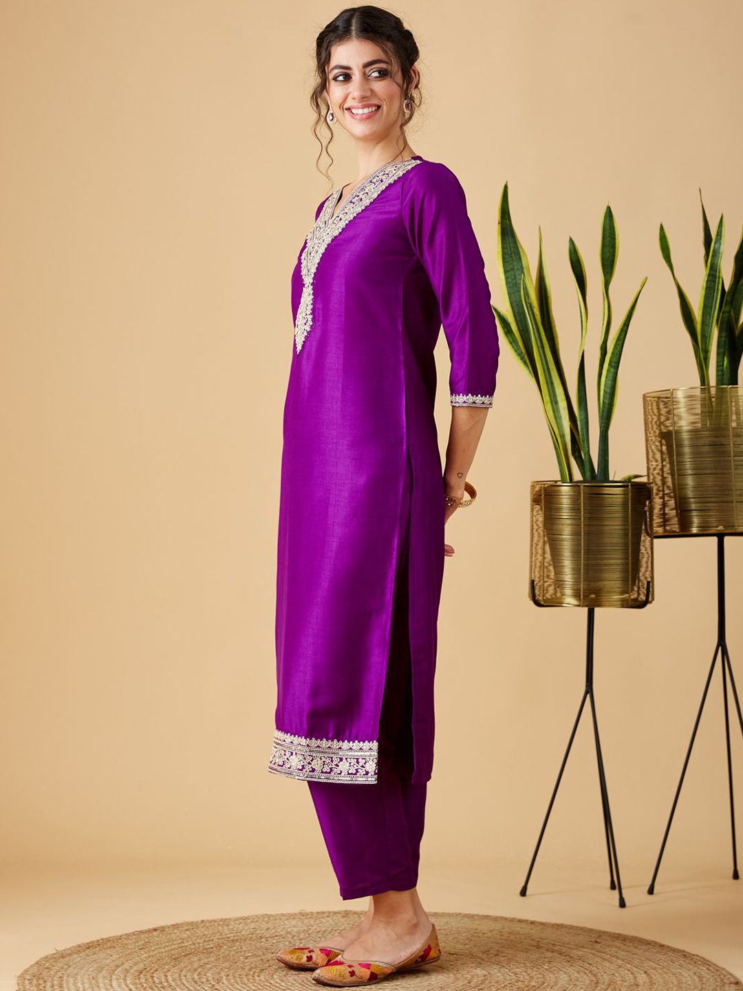 Simple yet elegant This is how we describe our latest launched dresses(NFRD418)