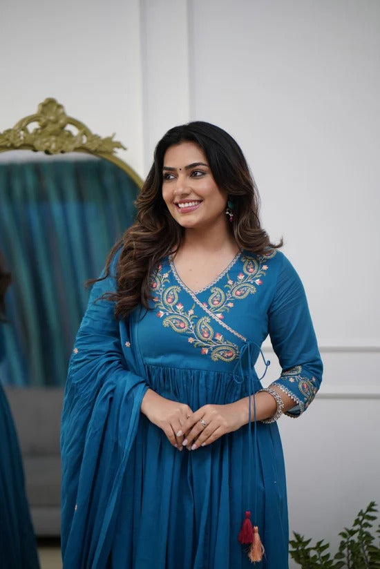 Enjoy your festival 🌞with our Very Beautiful 3ps Se(NFRD424)