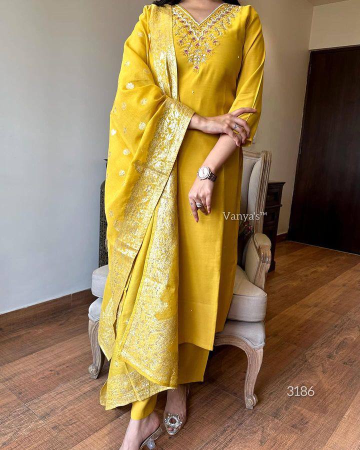 New Exclusive Check this our beautiful dresses collection(NFRD438) (02)