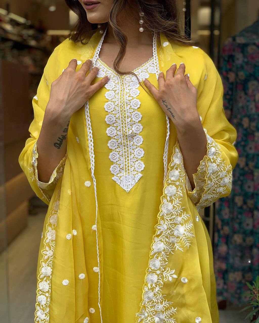 Simple yet elegant This is how we describe our latest launched dresses(NFRD441) (01)