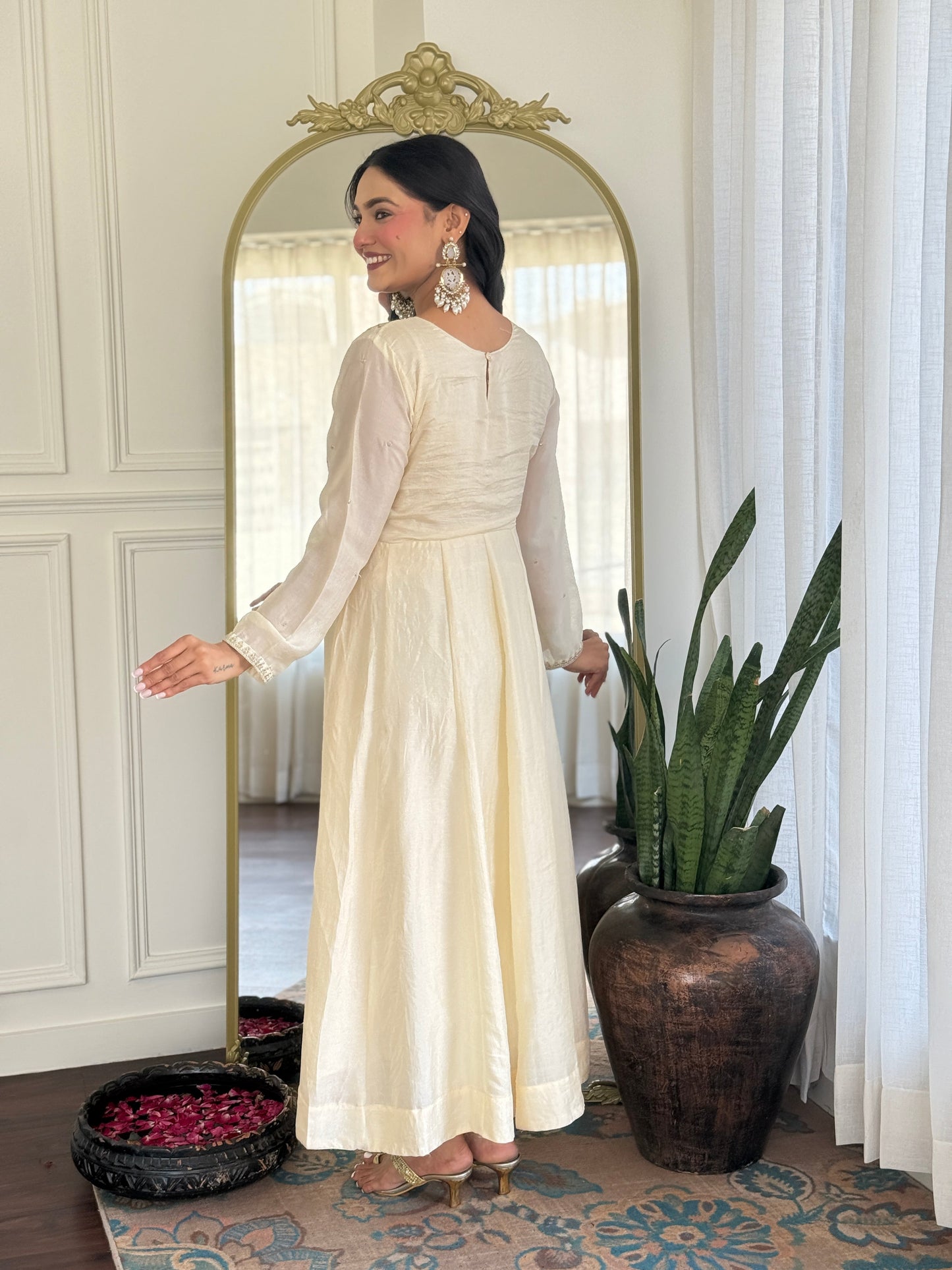 Our Exclusive Collection is here, to add a touch of tradition to your wardrobe(NFRD471) (02)