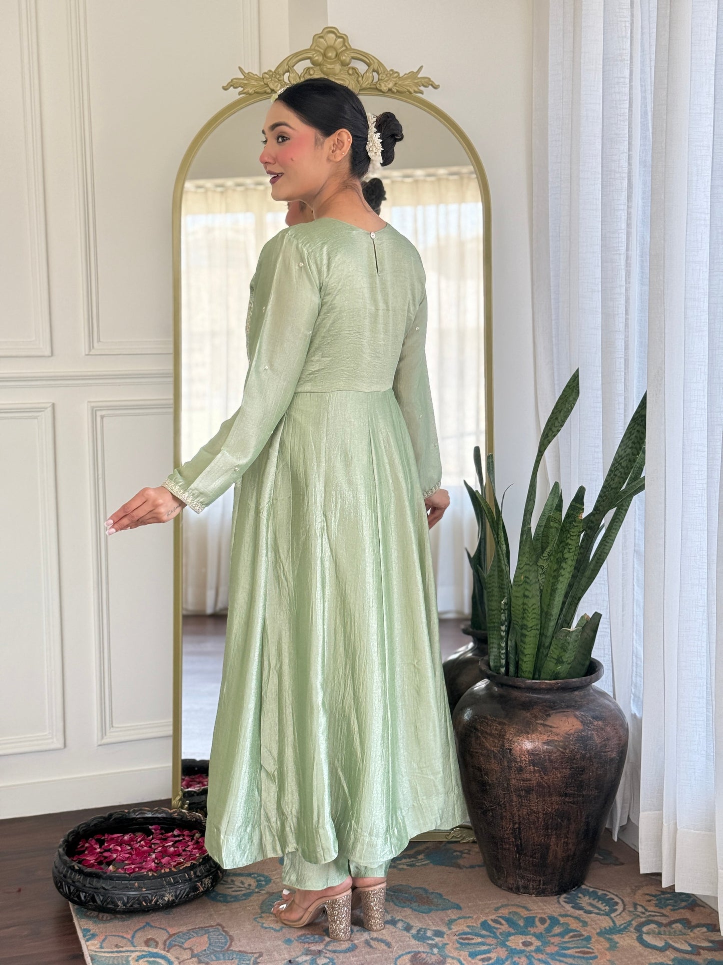 Our Exclusive Collection is here, to add a touch of tradition to your wardrobe(NFRD471) (03)