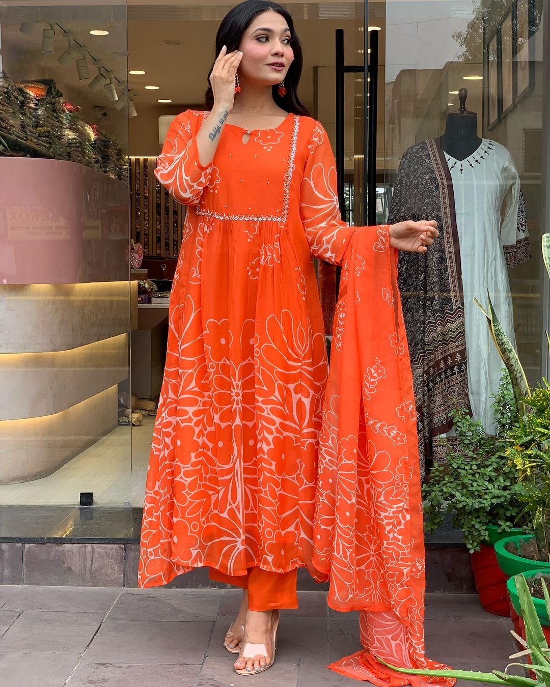 Enjoy your festival 🌞with our Very Beautiful 3ps Set(NFRD529)