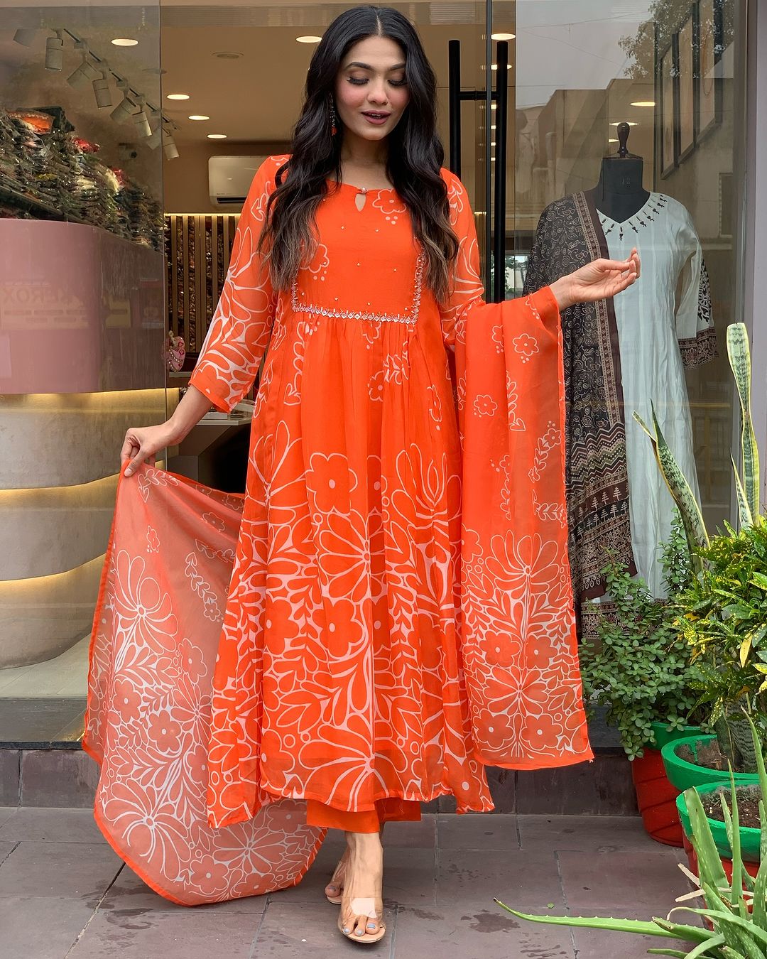 Enjoy your festival 🌞with our Very Beautiful 3ps Set(NFRD529)