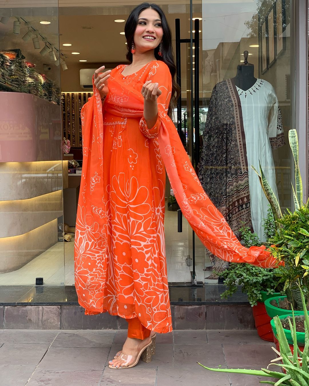 Enjoy your festival 🌞with our Very Beautiful 3ps Set(NFRD529)