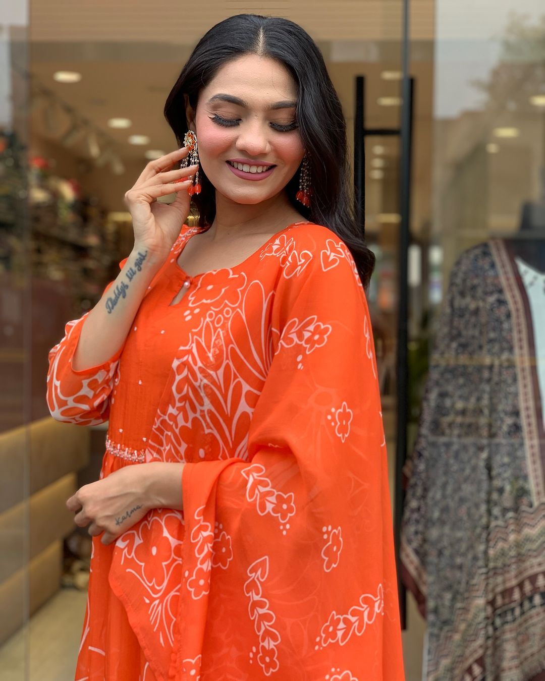 Enjoy your festival 🌞with our Very Beautiful 3ps Set(NFRD529)