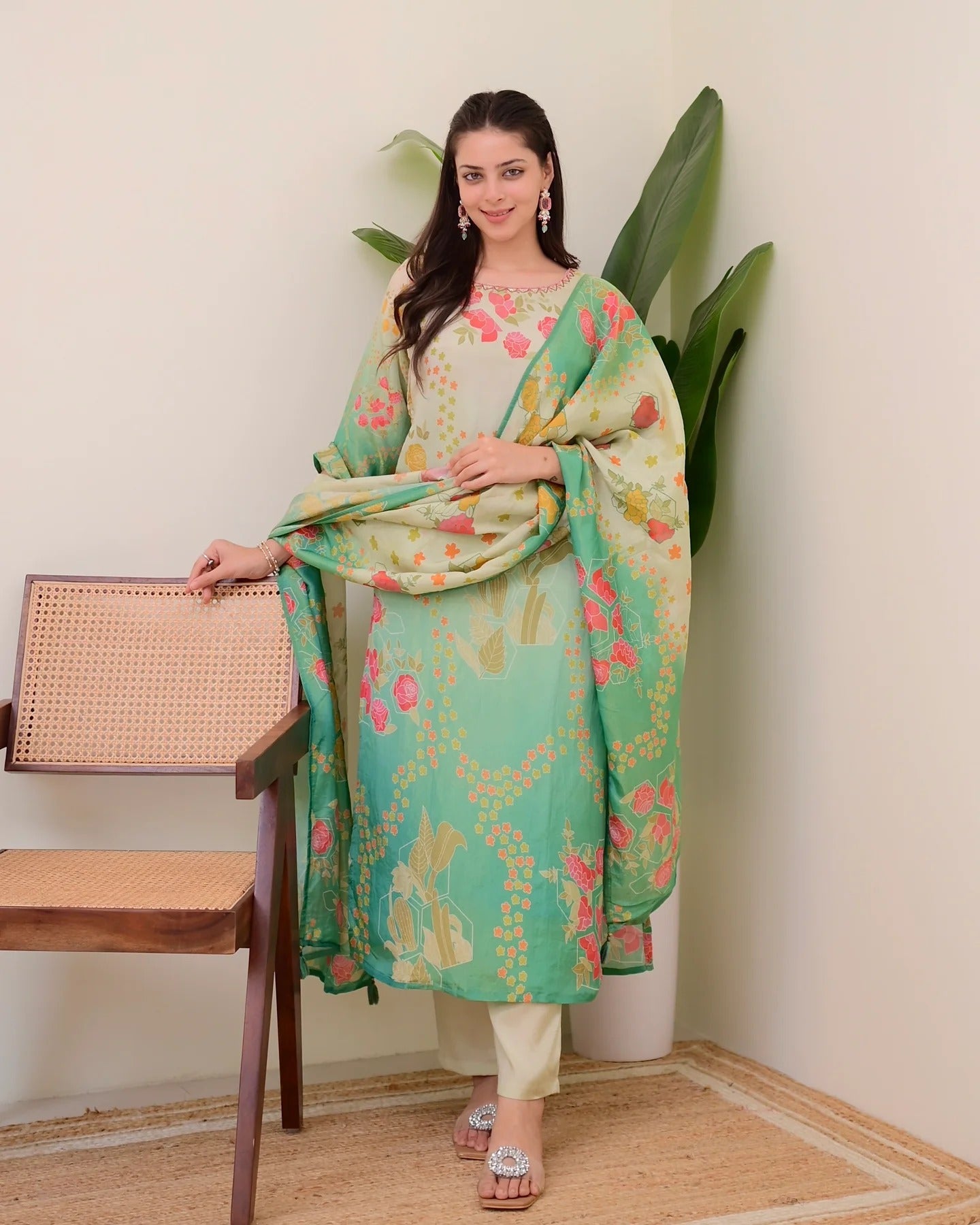 New Exclusive Check this our beautiful dresses collection (NFRD606)