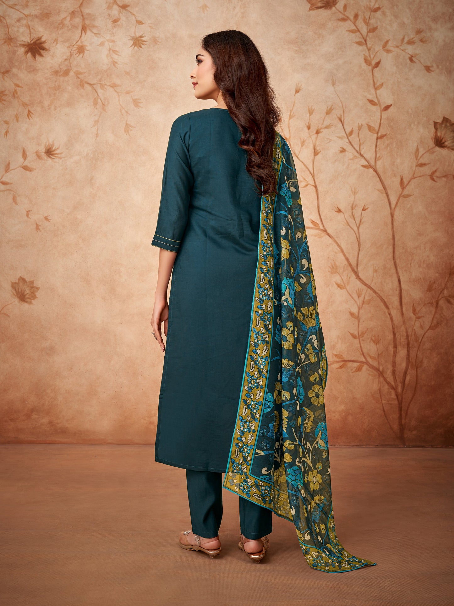 New Exclusive Check this our beautiful dresses collection (NFRD68)