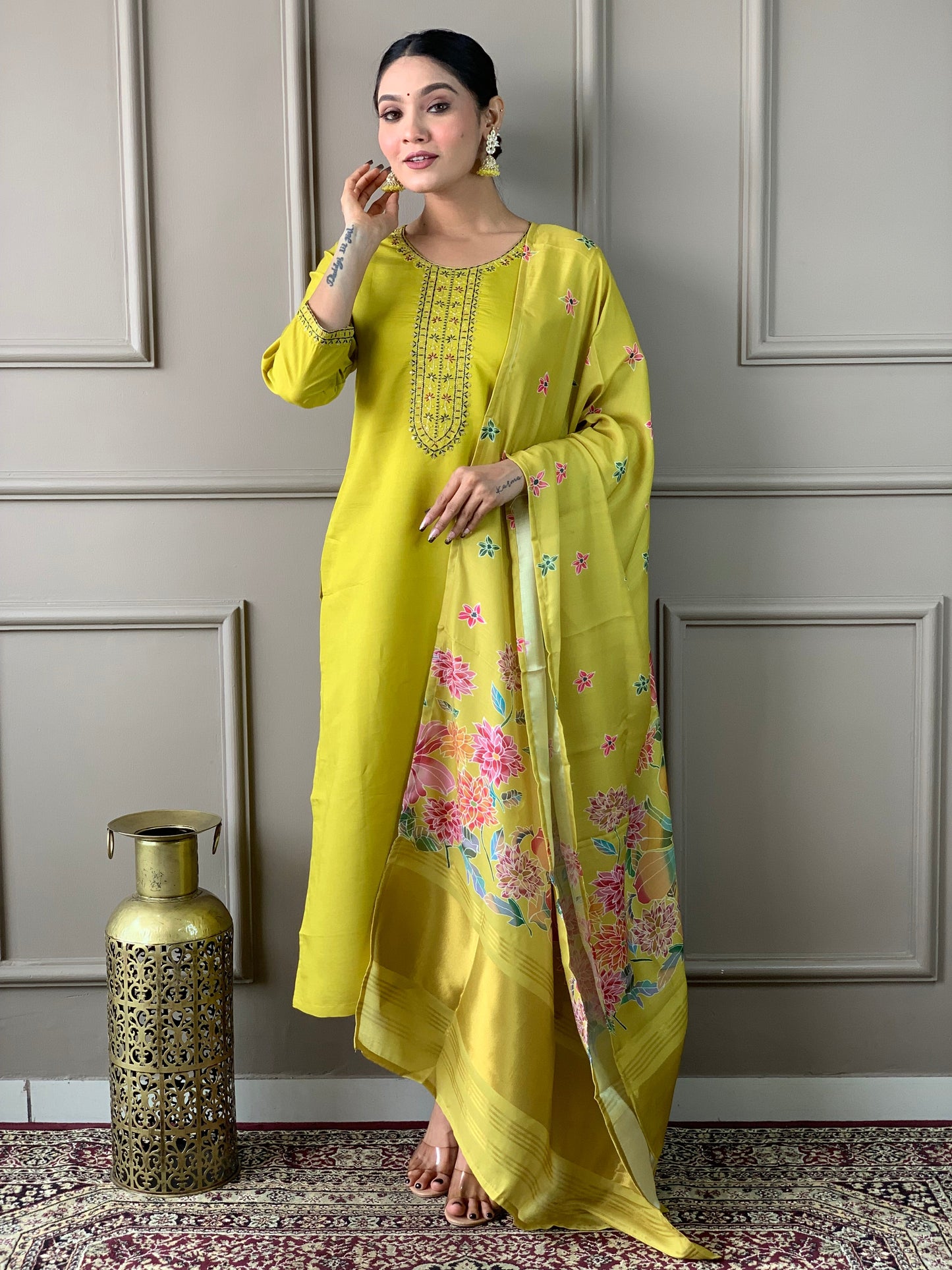 New Exclusive Check this our beautiful dresses collection ( (NFRD184)