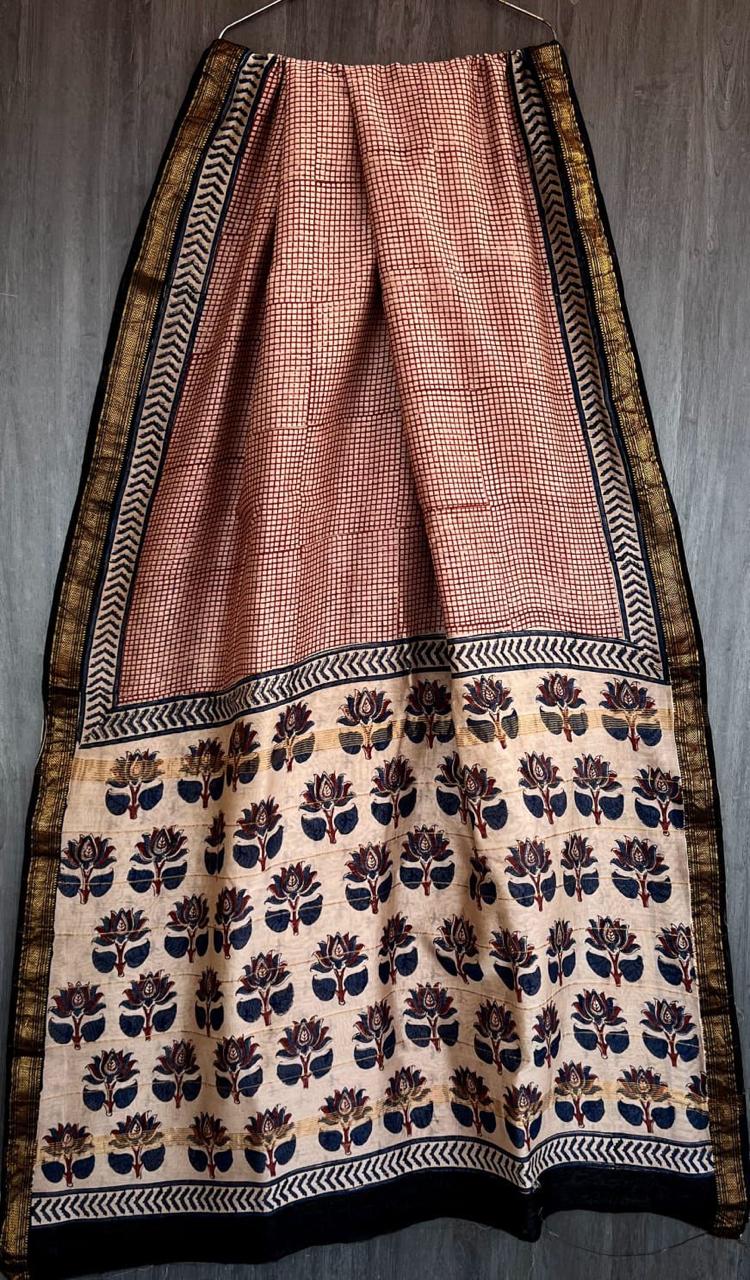 Premium Maheshwari Silk Saree (SWSRMAH69)