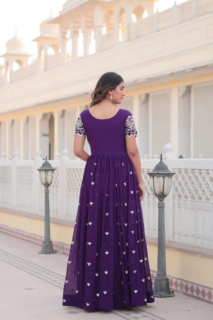 DESIGNER PREMIUM GOWN (WD31)