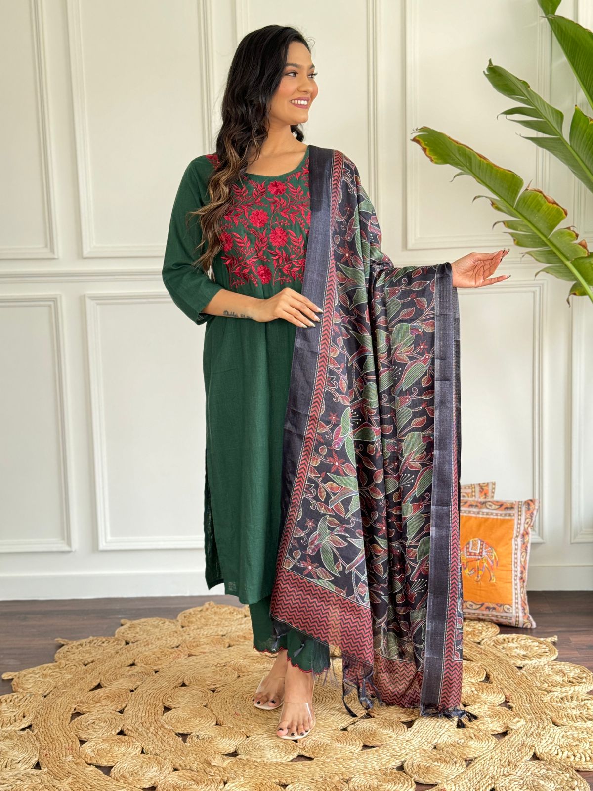 Feel the elegance and comfort merge in our artisan-crafted handloom khadi cotton suit! ๐น๐