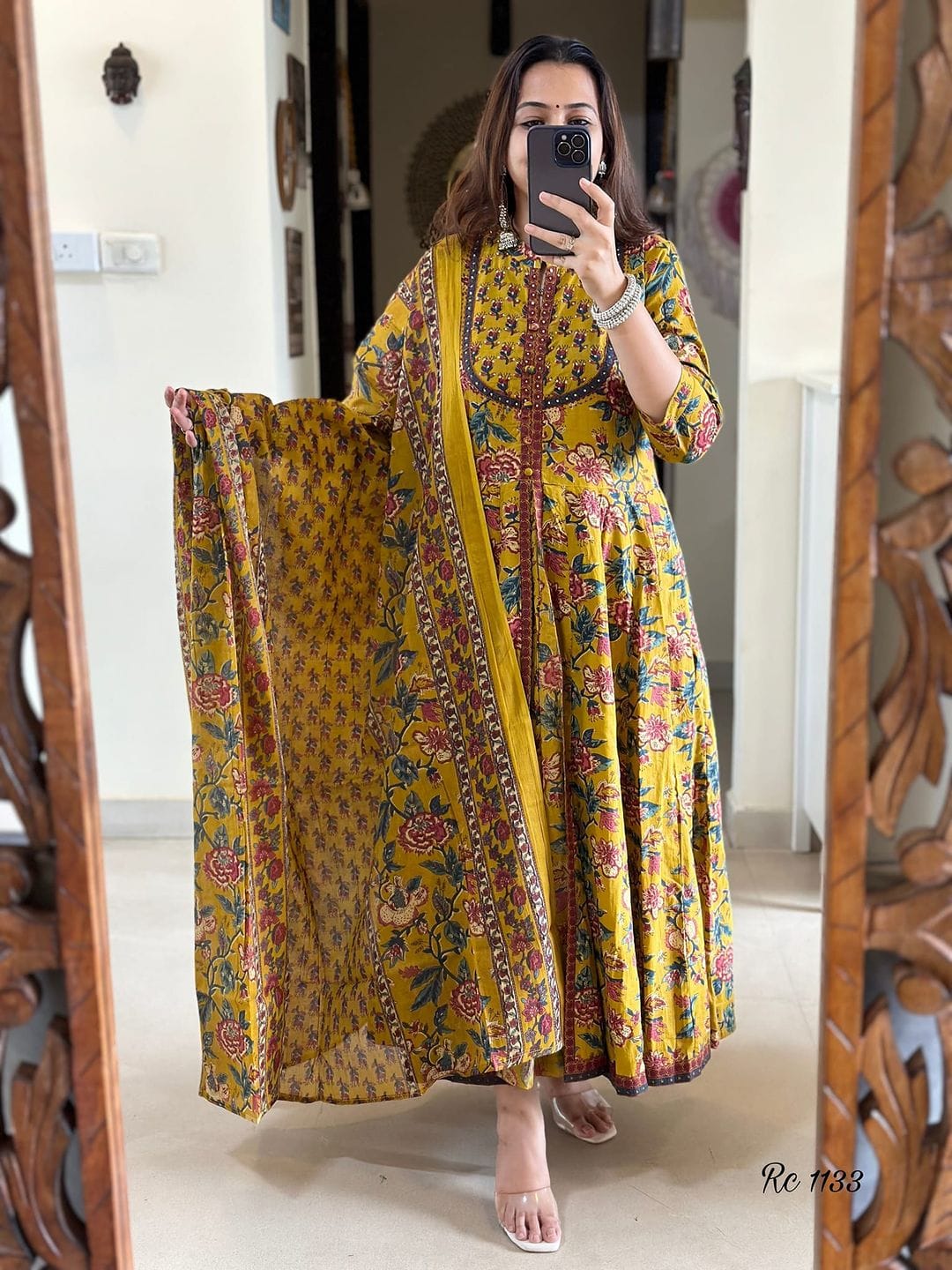 Presenting New Cotton Festival Collection In Pure Cotton With Hand And Adda mirror Work kurti And pant Dupatta Set Fully Stitched Ready To Wear ๐ฅ๐๐ฅฐ