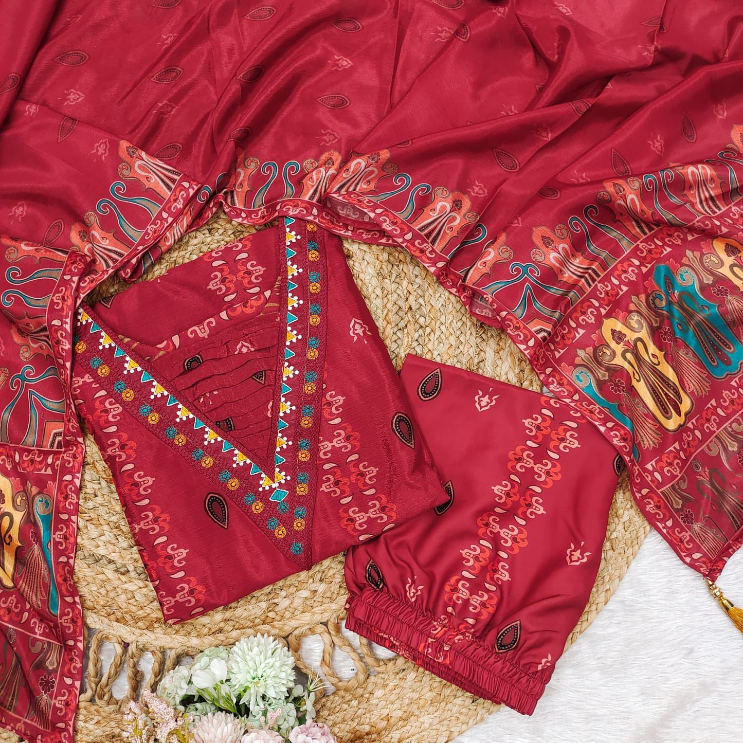 Beautiful pure premium chiffon digital printed Anarkali set with handwork on neck it has attached lining paired up with santoon slik pant and Organza digital printed dupatta sets(SWRED04)