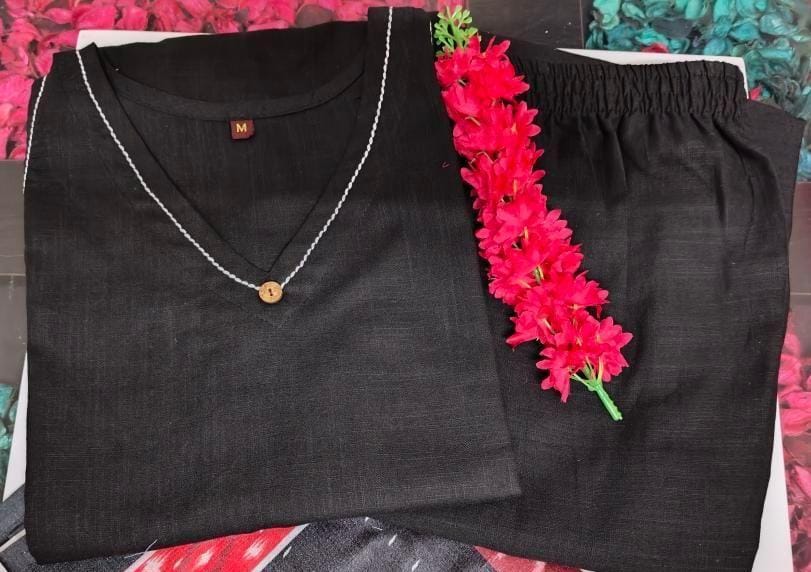 Get summer ready in our new sleevless set with ikkat print silk dupatta with attached mega sleeve available in beautiful black colour