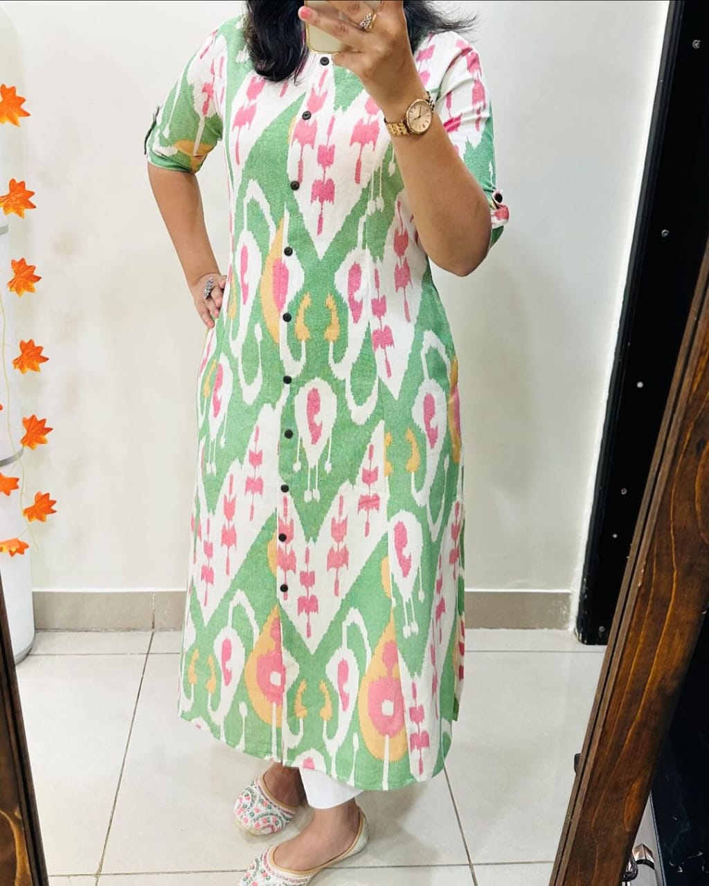Launching designer Co-erd set in Aline pattern paried with Ankle length pant Giving perfect outfit and deliberate choice about your look..๐๐