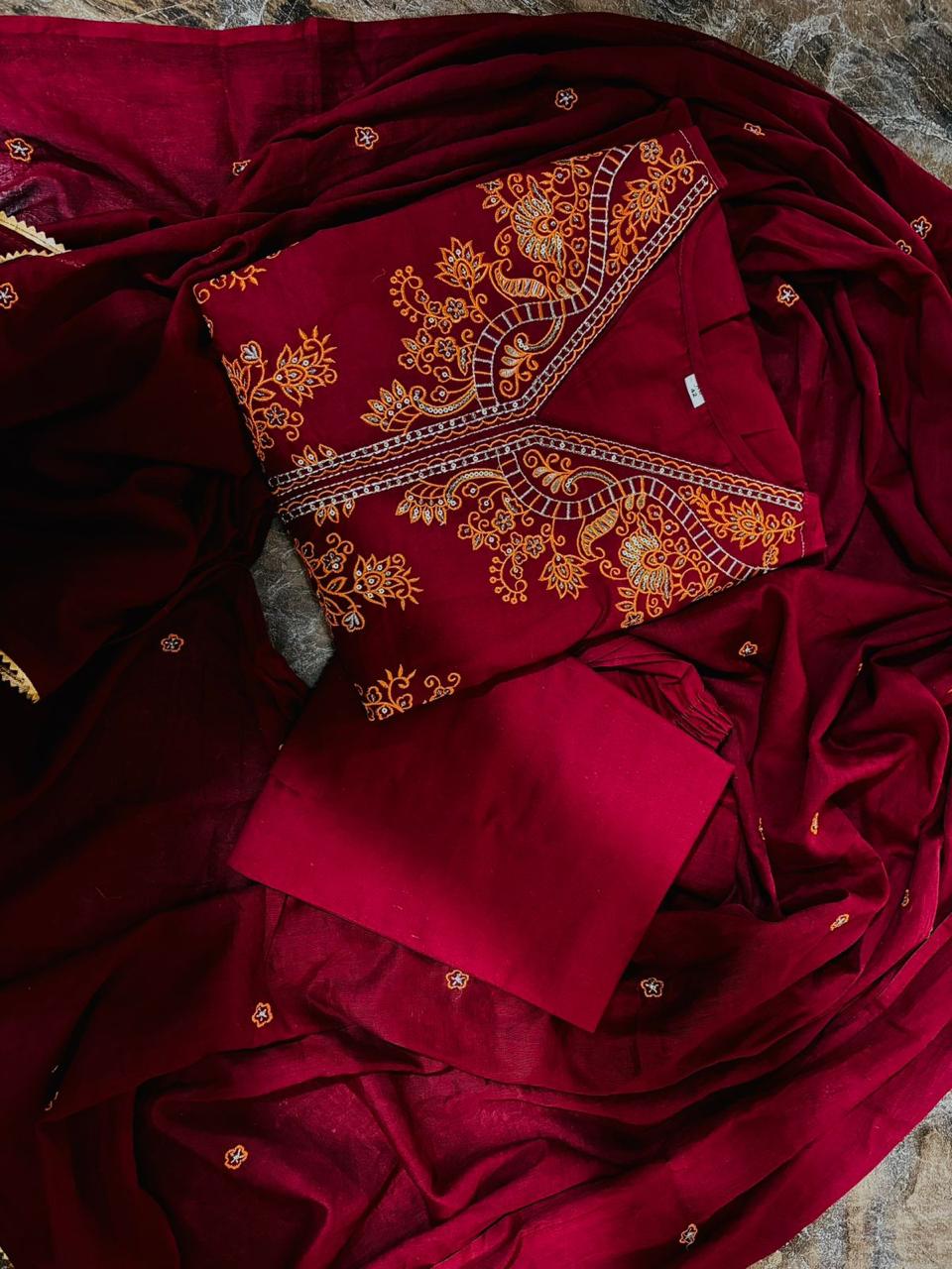 Look out of a dreamy movie set as you turn around and walk in this elegant flaired suit ! The perfect of traditional wear style...