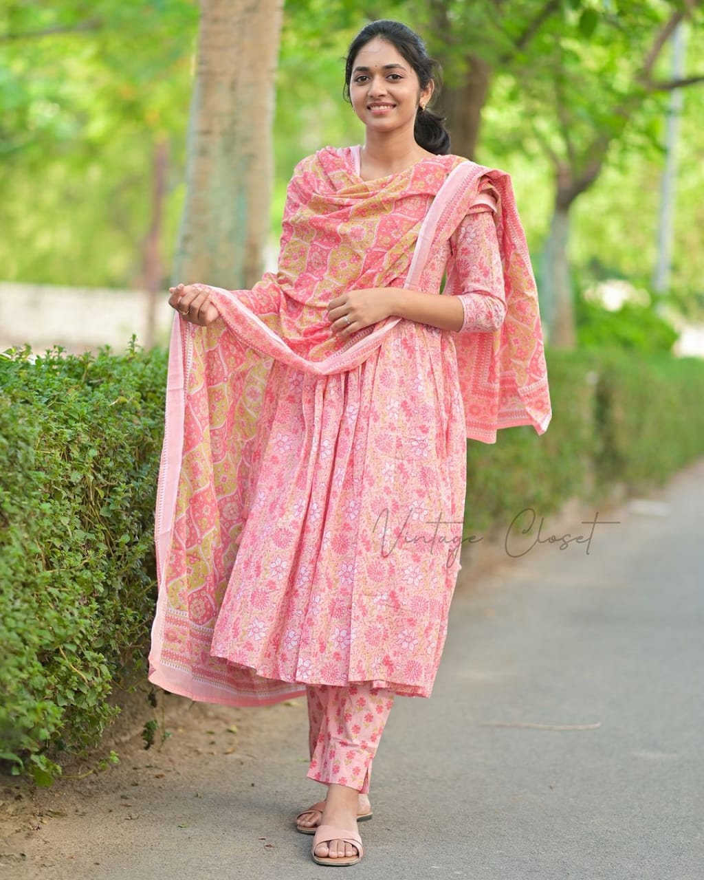 Presenting New Cotton Festival Collection In Pure Cotton With Hand And Adda mirror Work kurti And pant Dupatta Set Fully Stitched Ready To Wear ๐ฅ๐๐ฅฐ