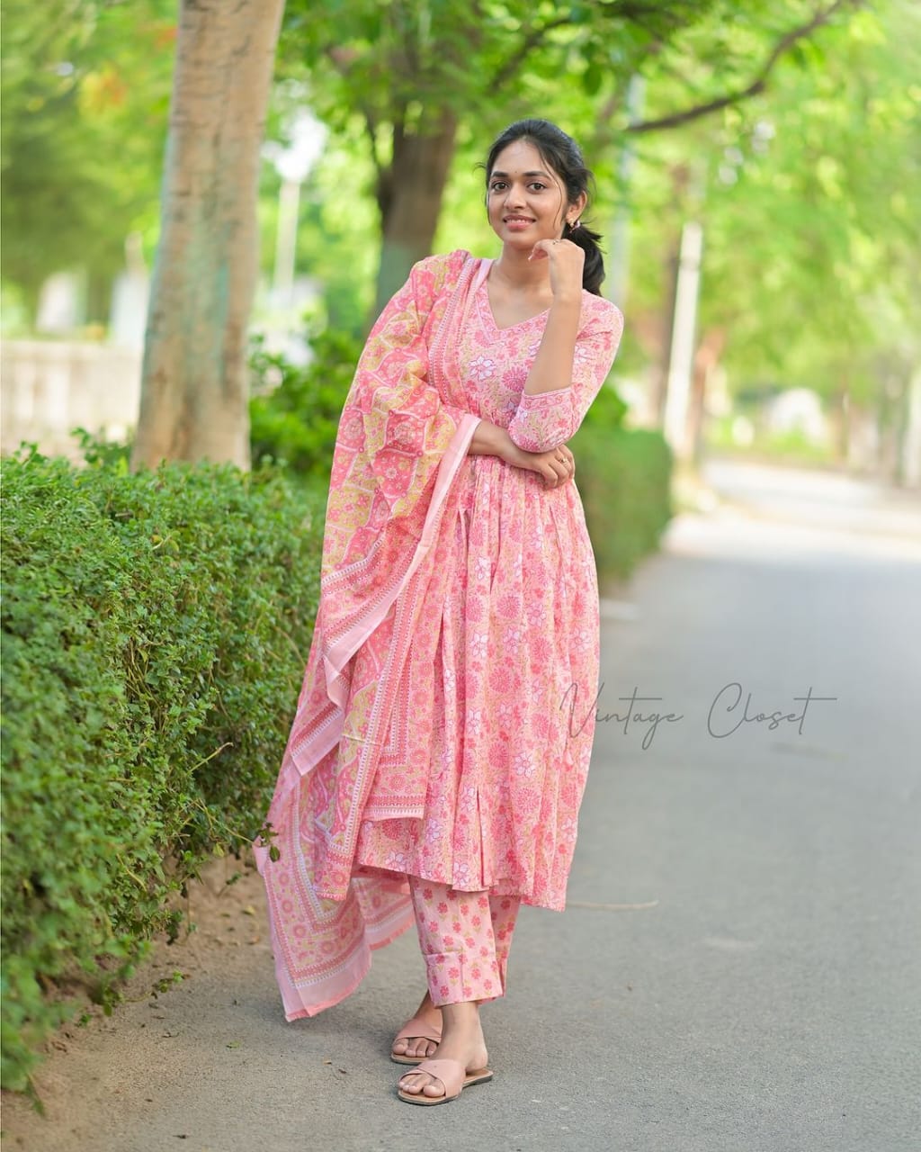 Presenting New Cotton Festival Collection In Pure Cotton With Hand And Adda mirror Work kurti And pant Dupatta Set Fully Stitched Ready To Wear ๐ฅ๐๐ฅฐ