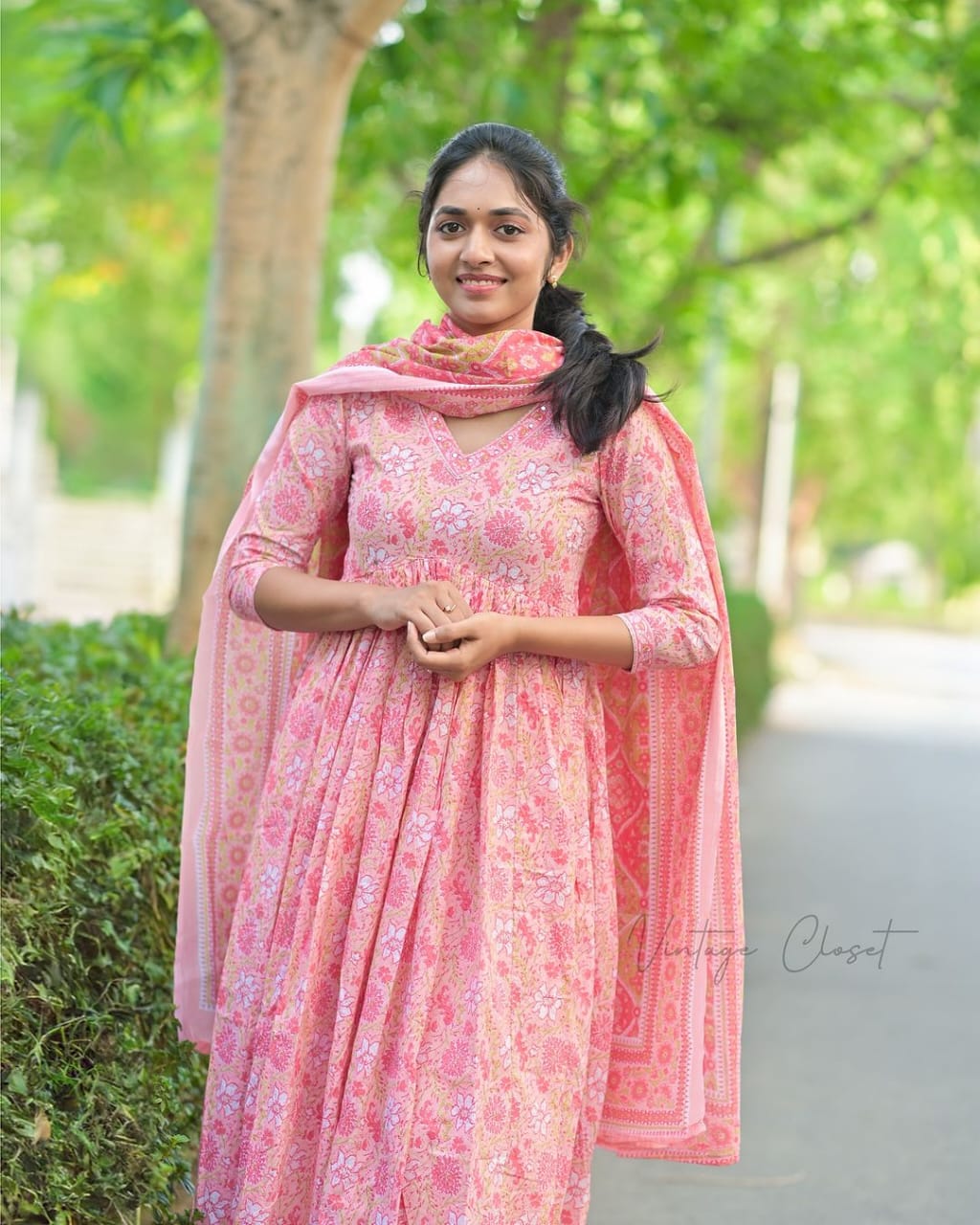 Presenting New Cotton Festival Collection In Pure Cotton With Hand And Adda mirror Work kurti And pant Dupatta Set Fully Stitched Ready To Wear ๐ฅ๐๐ฅฐ