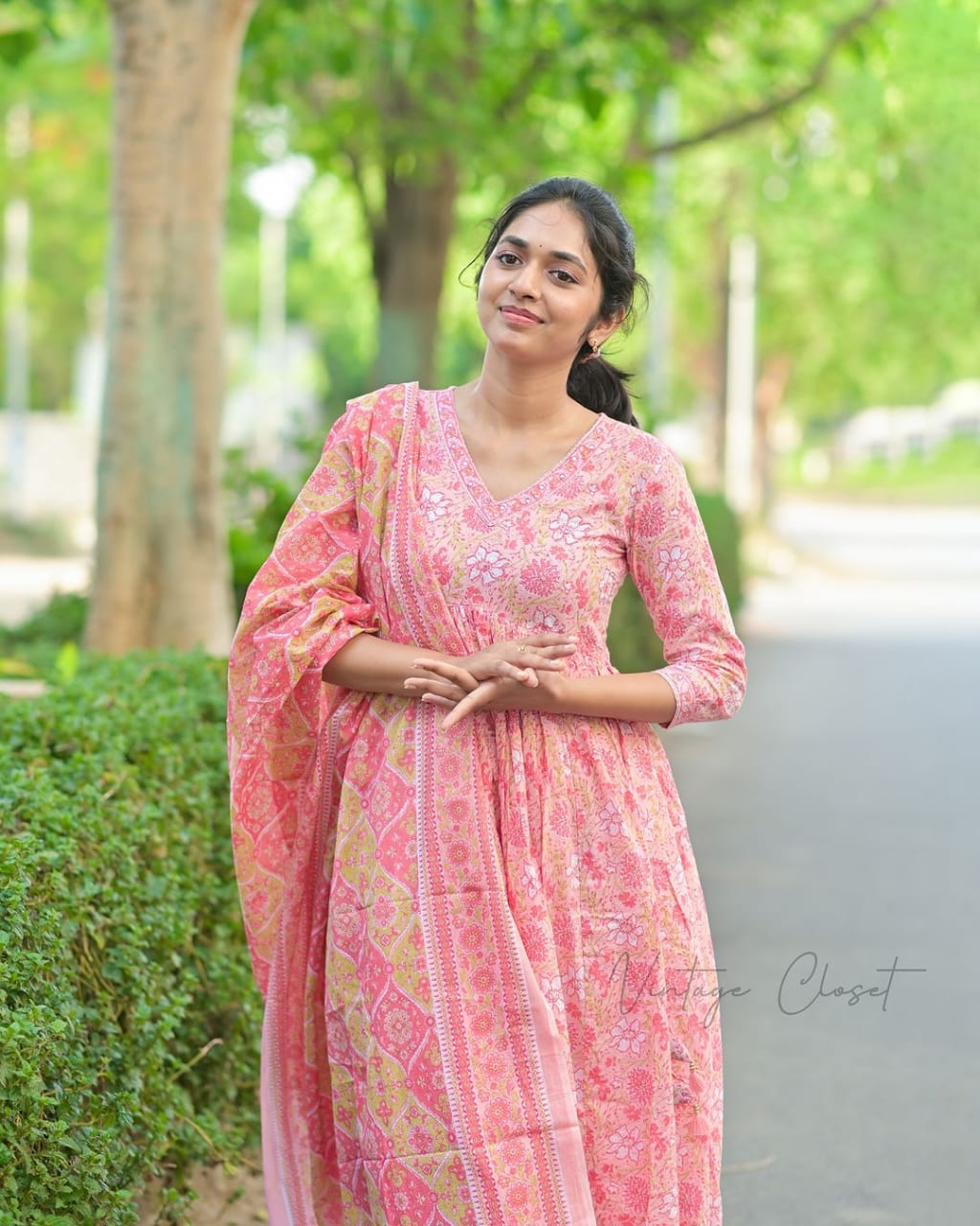 Presenting New Cotton Festival Collection In Pure Cotton With Hand And Adda mirror Work kurti And pant Dupatta Set Fully Stitched Ready To Wear ๐ฅ๐๐ฅฐ