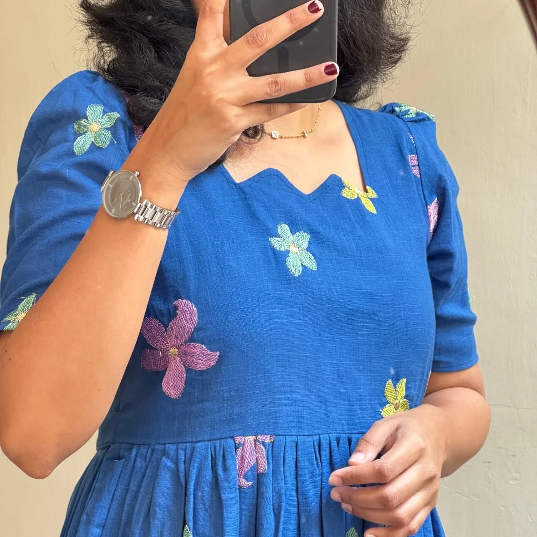 look stylish and walk in comfort with our New multi colour flower on Introducing Cotton with thread work embroidery,(SWCD48)