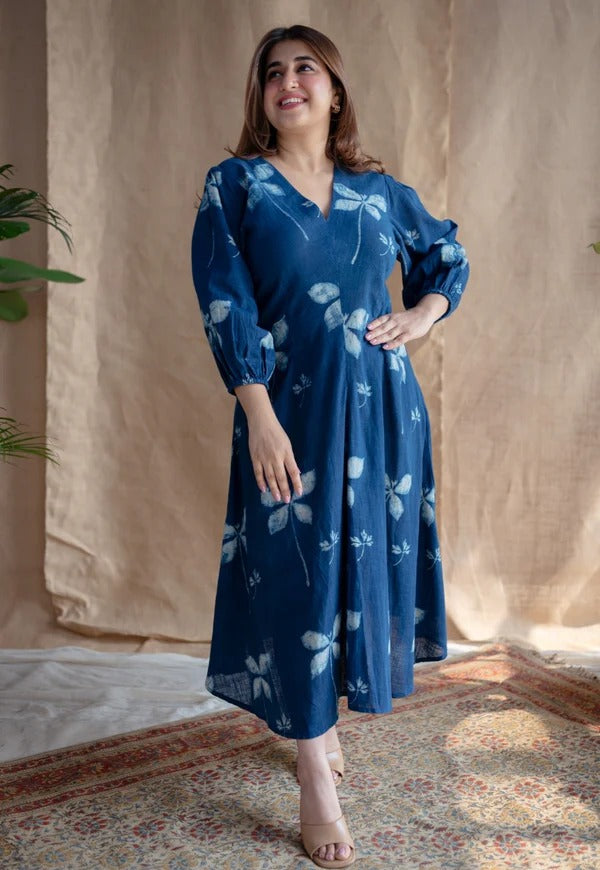 💕💝🦋🥰 look ;stylish and walk in comfort with our New multi flower Midi with stylish puff slavees set perfect for your wardrobe ☺️ 🫶🏻(SWCD23)