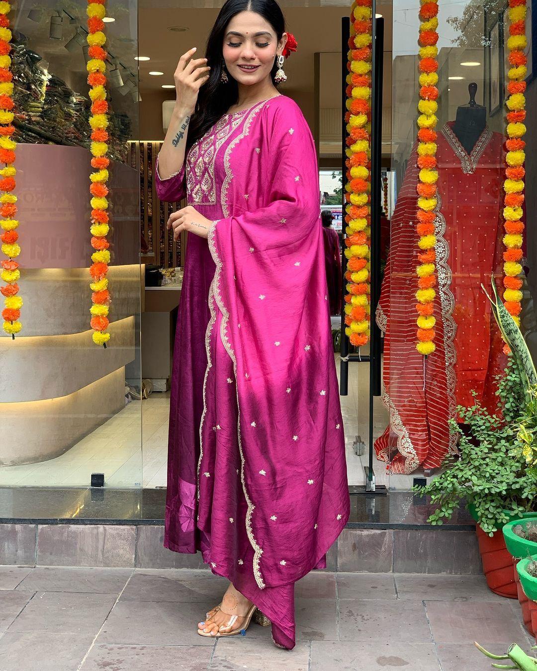 Our Exclusive Collection is here, to add a touch of tradition to your wardrobe.(SWRED22)