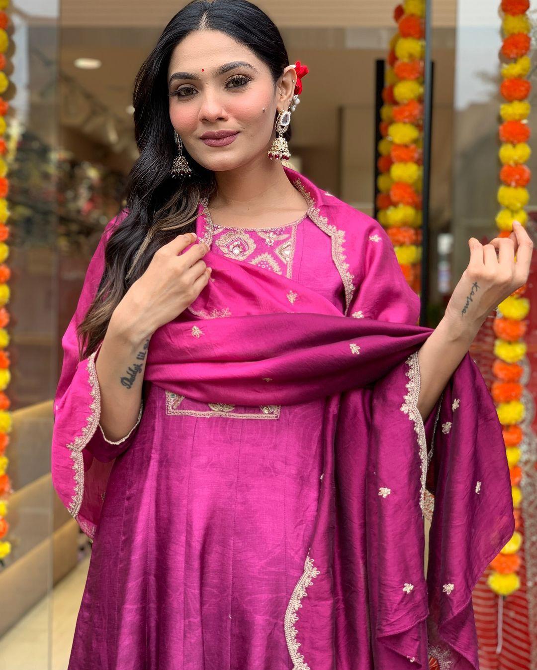 Our Exclusive Collection is here, to add a touch of tradition to your wardrobe.(SWRED22)