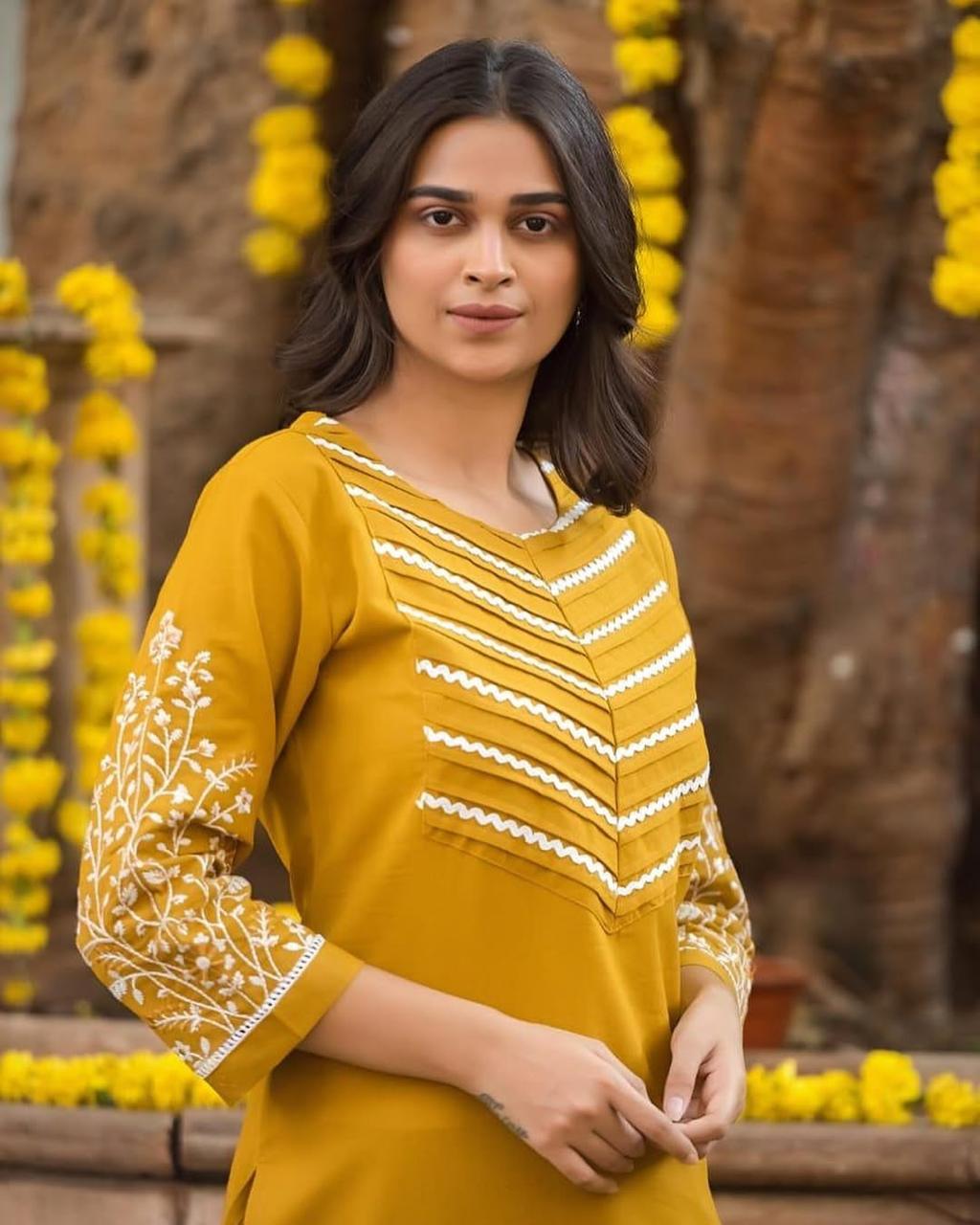 Upgrade your office wear wardrobe with this classy kurti pant ;with embroidery pintex detailing for all day comfort and trendy look🌸🌸(SWCD13)