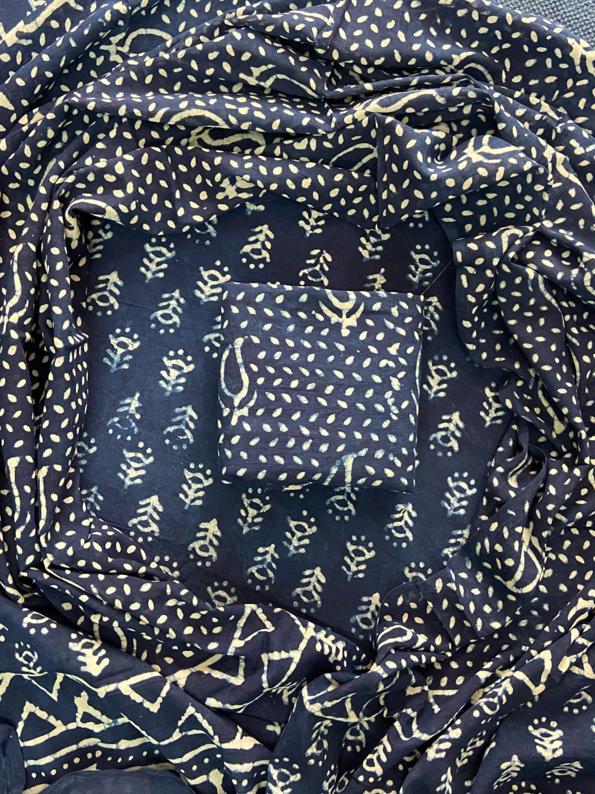 HAND BLOCK PRINT COTTON SUIT SET WITH MULMUL DUPATTA