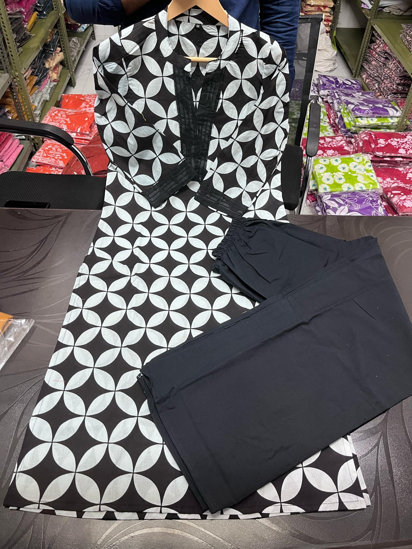 Pure Cotton Kurta Pant plazo in Beautiful Floral Prints. Must Have in Your Wardrobe For Your Daily Wear Office Wear(WACD74)