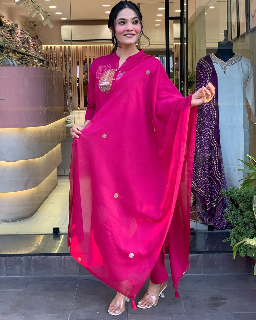 This Kurti,pant dupatta set is perfect for the summer season with its vibrant floral print and confident (WARED406)