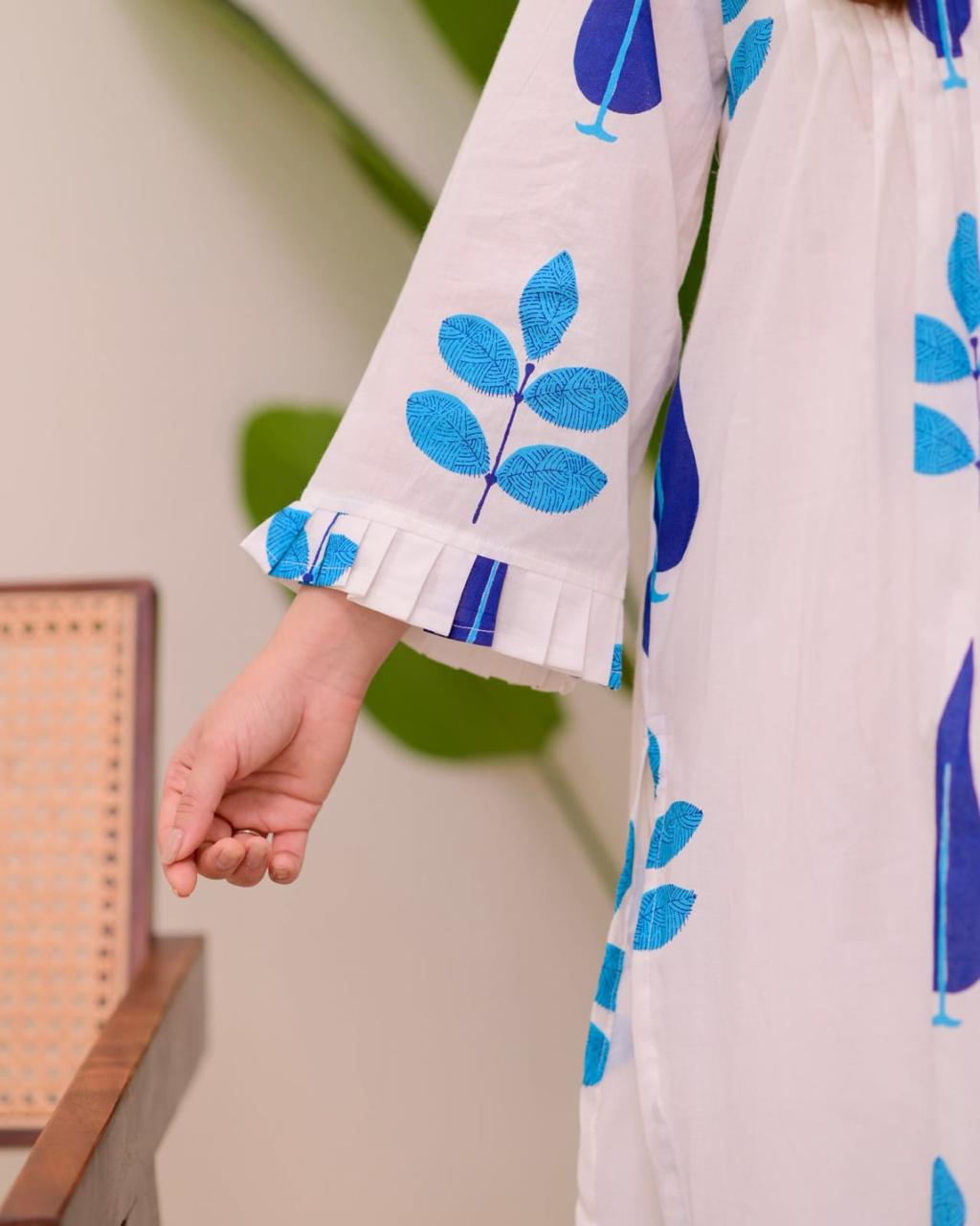 We are Launching a beautiful ππ Summer Special Taj Cotton Fabric in pintex design(WACD100)