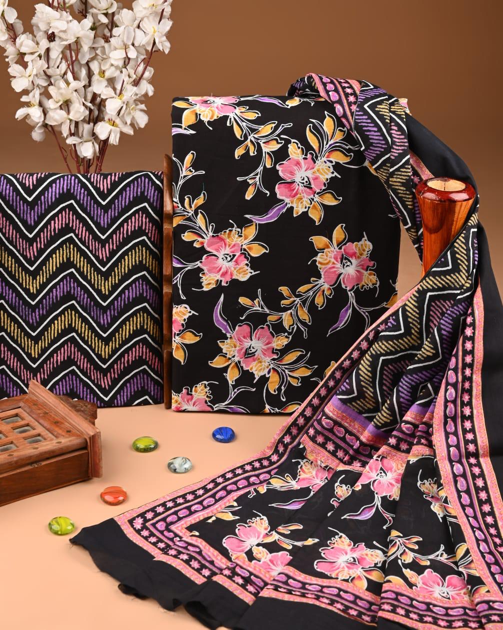 ELEGANT HAND BLOCK PRINT COTTON SUIT SET WITH MULMUL DUPATTA(WACOTMU50)