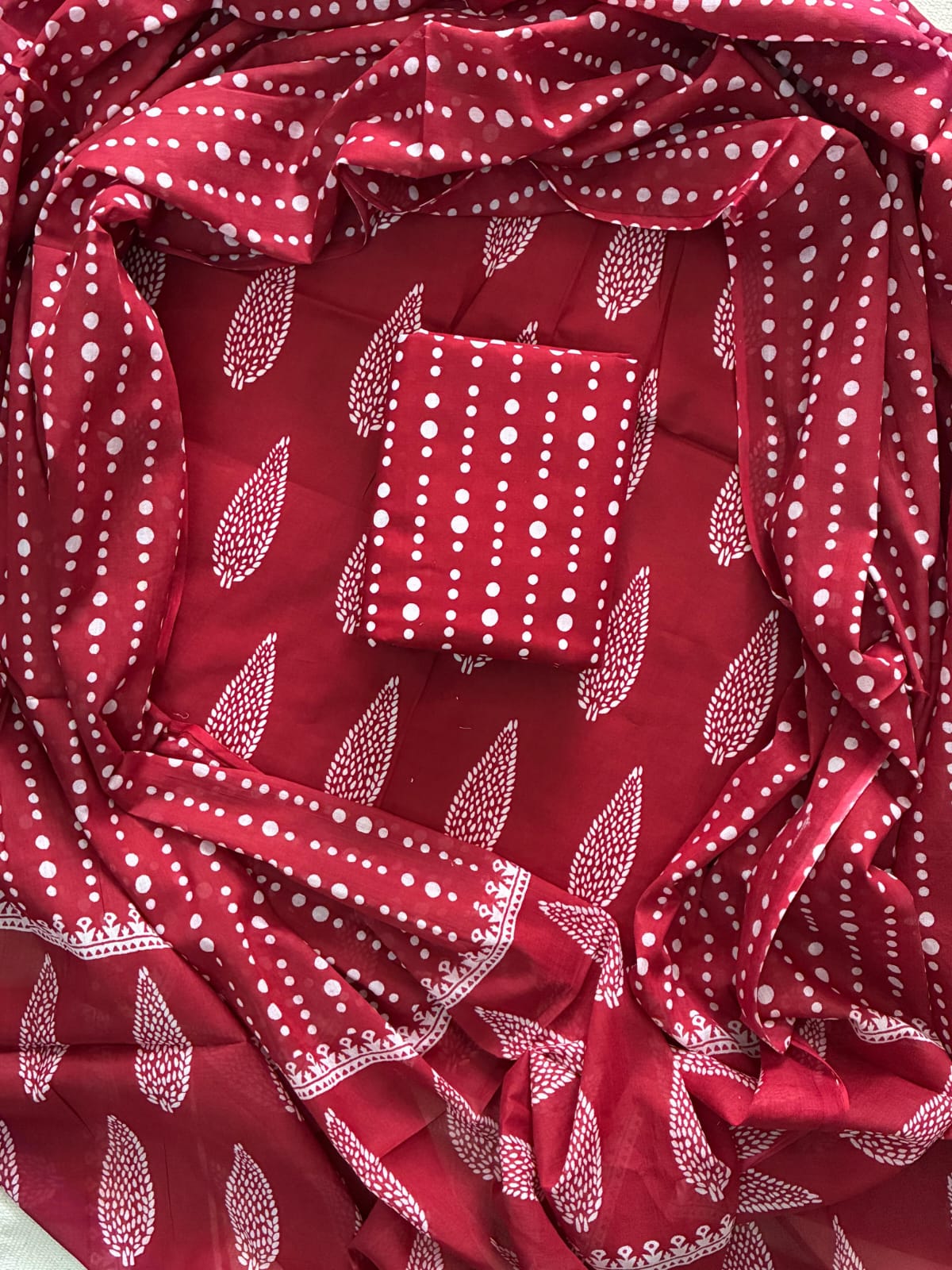 Designer Hand Block Print Cotton Suit Set with Mulmul Dupatta(WACOTMU136)