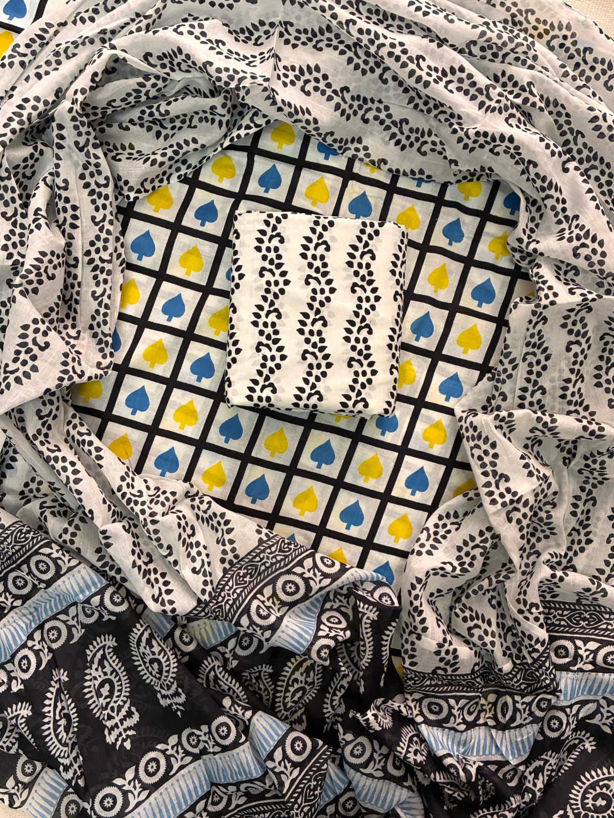 Designer Hand Block Print Cotton Suit Set with Mulmul Dupatta(WACOTMU124)