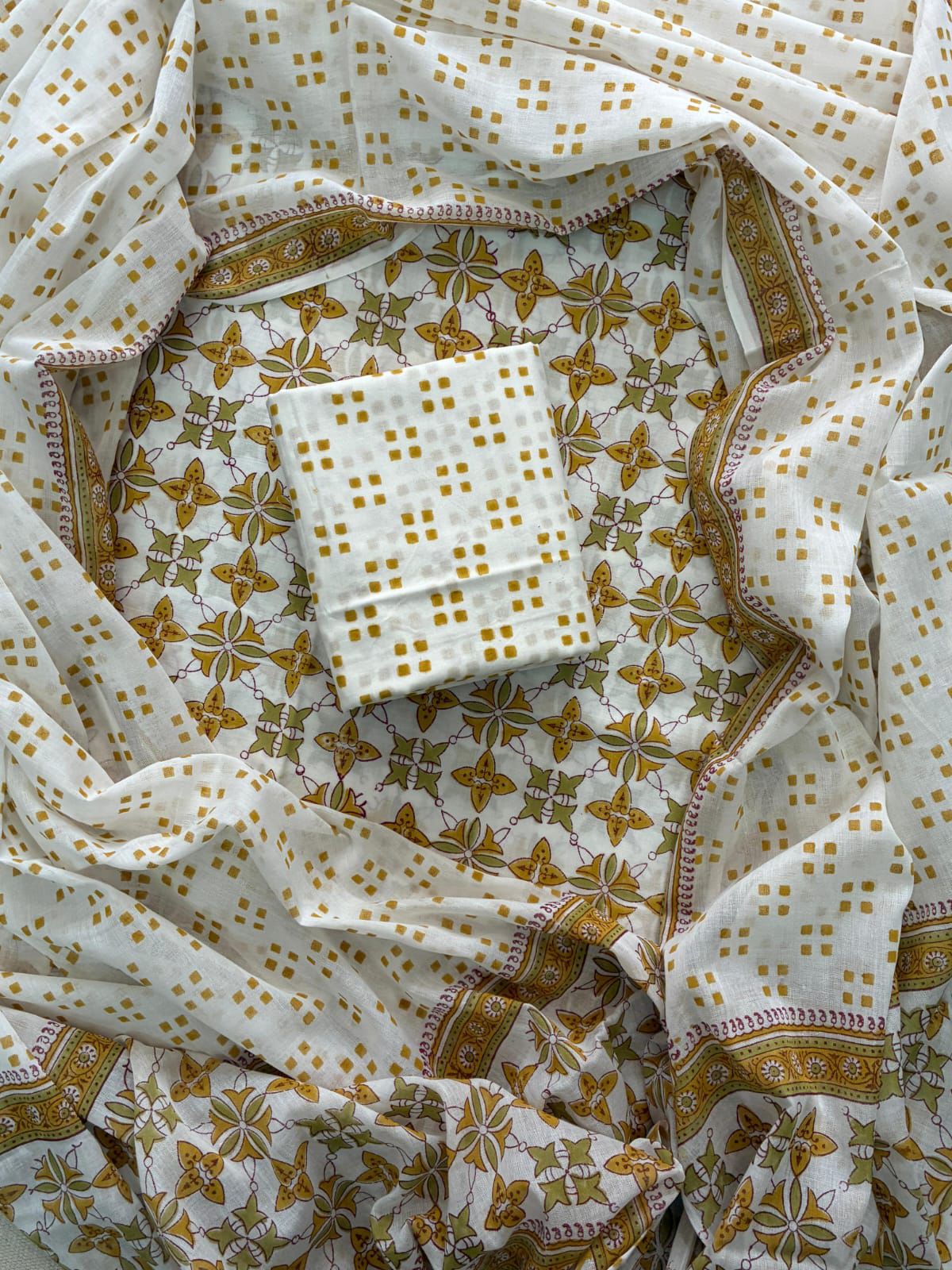 Designer Hand Block Print Cotton Suit Set with Mulmul Dupatta(WACOTMU116)