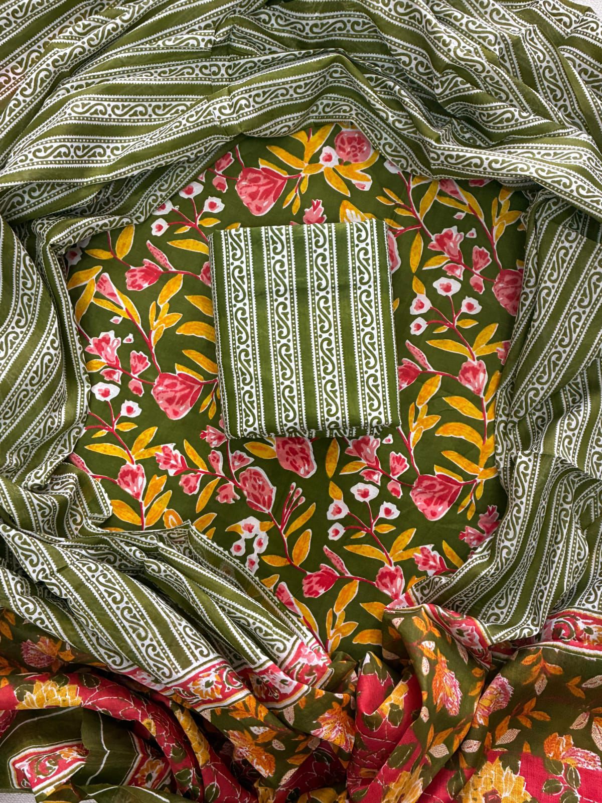 Designer Hand Block Print Cotton Suit Set with Mulmul Dupatta(WACOTMU108)