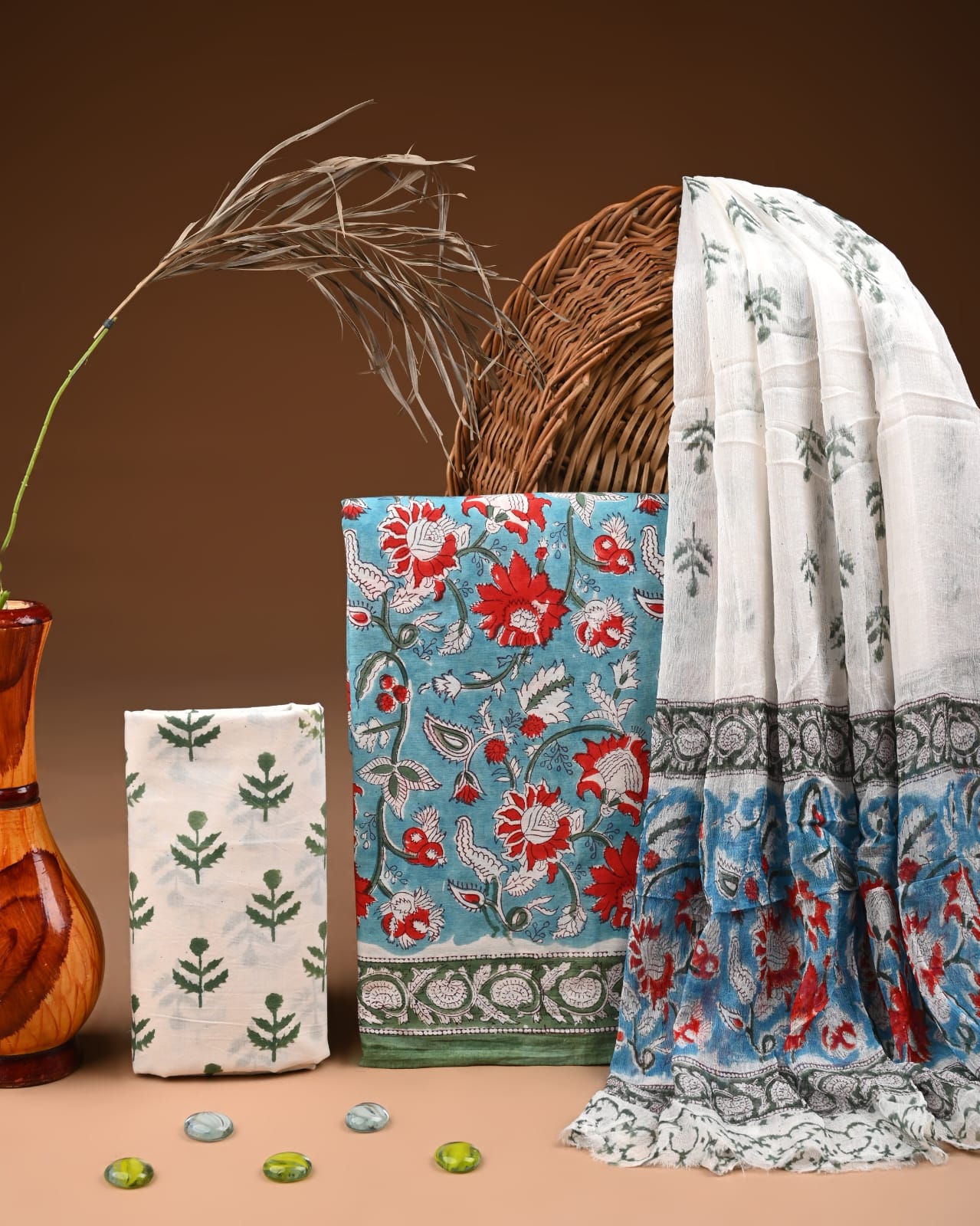 JAAL HAND BLOCK PRINT COTTON SUIT SET WITH CHIFFON DUPATTA(WACFCOTMU85)