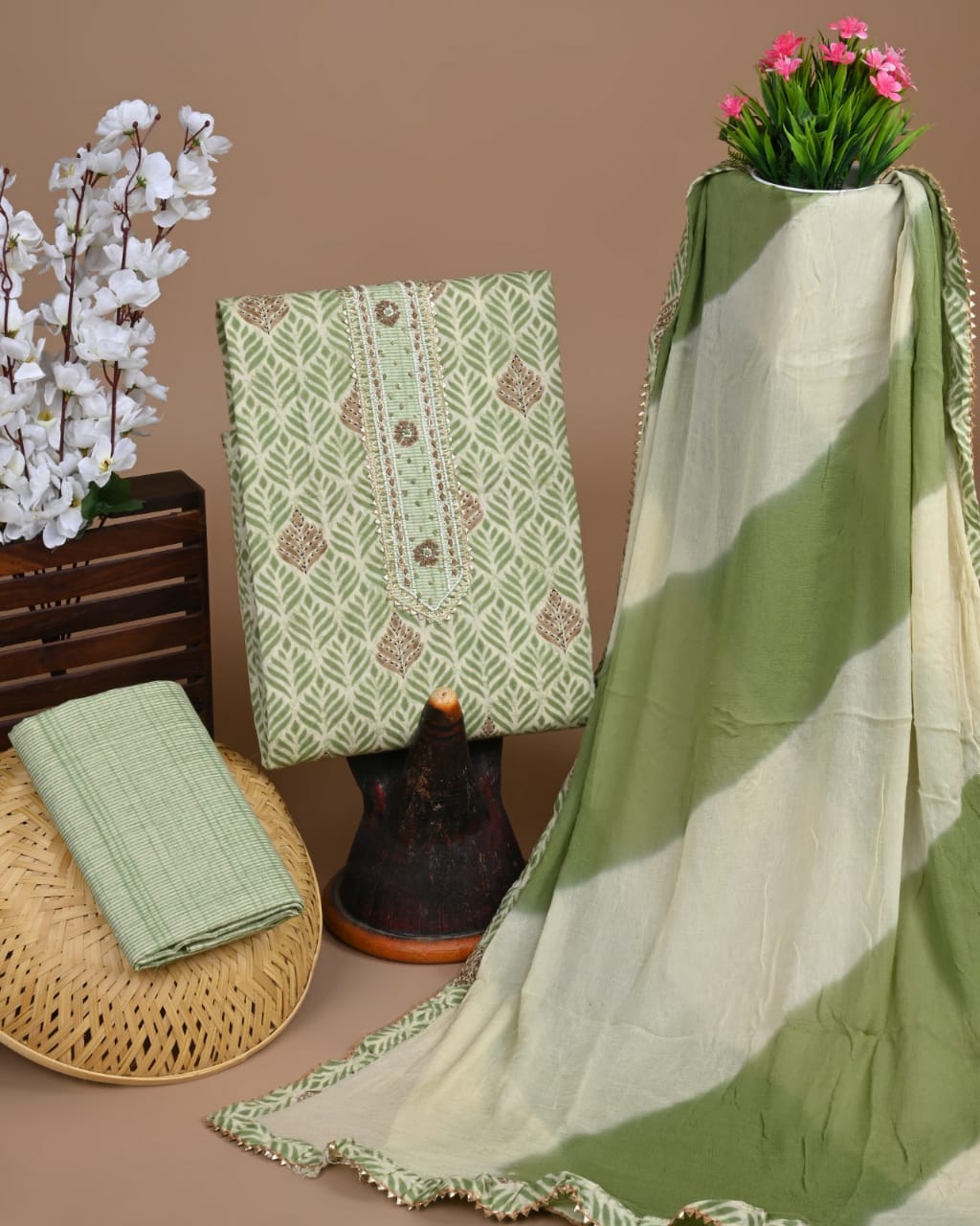 PREMIUM ZARI GOTAPATTI WORK WITH CLASSY CHIFFON DUPATTA (SWCHGT34)