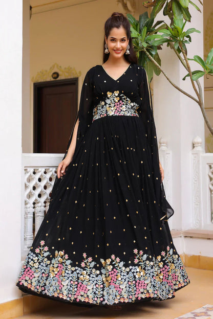 WOMENSAVTAR PREMIUM DESIGNER GOWN