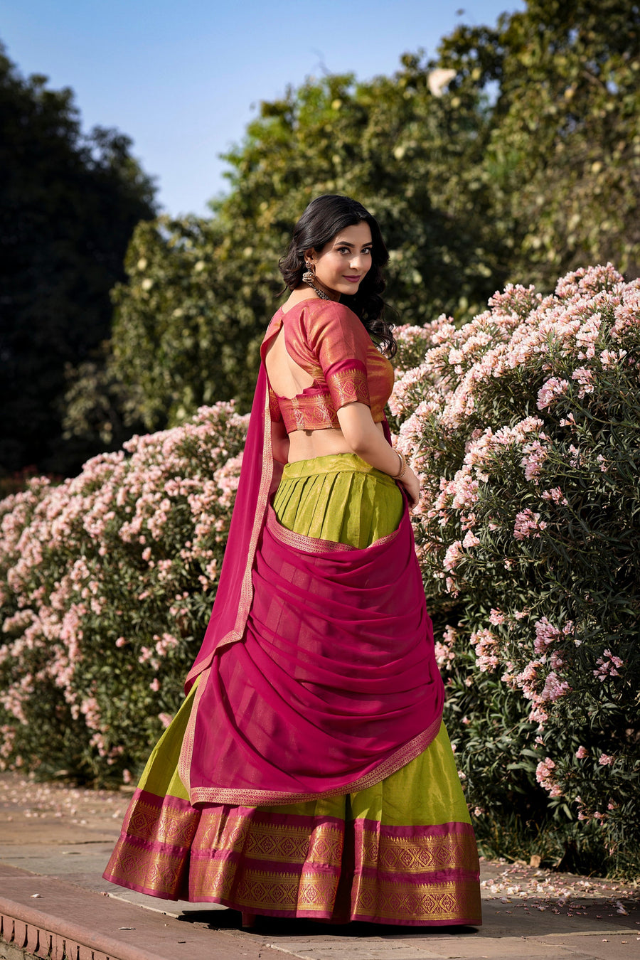 PREMIUM KANCHIPURAM LEHENGA CHOLI SET (WDN109) 01