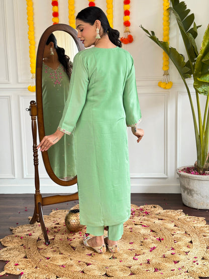 Simple yet elegant This is how we describe our latest launched dresses SWRD298