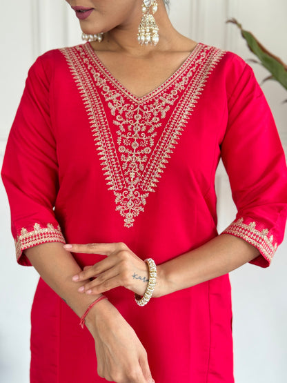 Simple yet elegant This is how we describe our latest launched dresses SWRD303